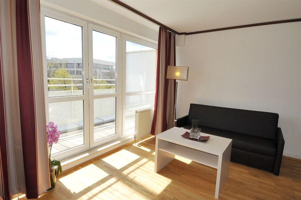 Hotel Ambassador Parkhotel 3*