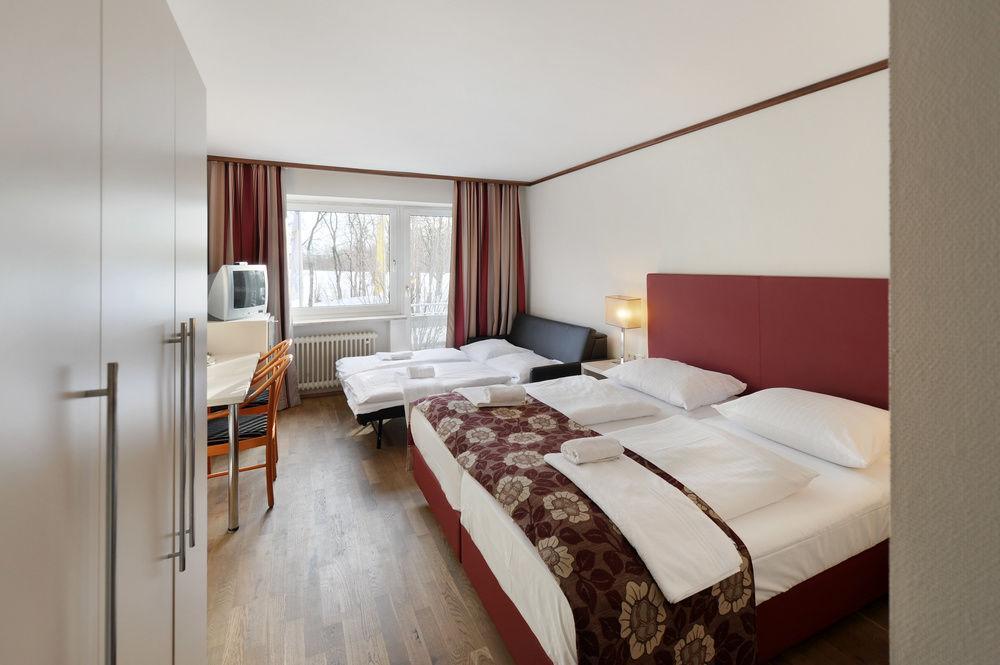Ambassador Parkhotel Hotel München
