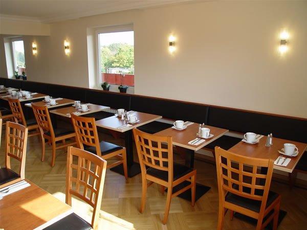 Hotel Ambassador Parkhotel 3*