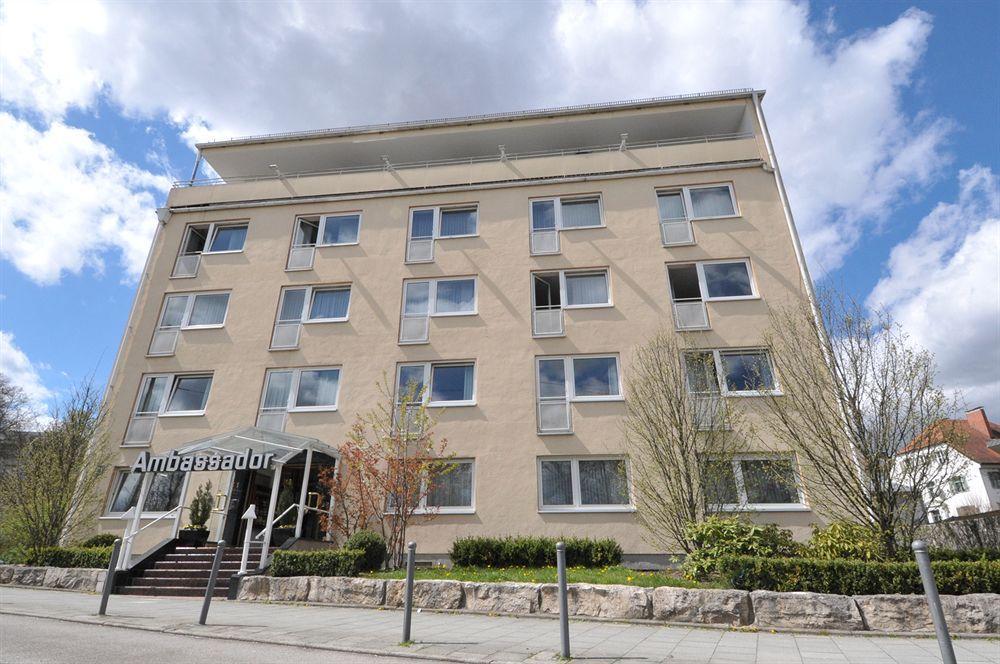 Ambassador Parkhotel München